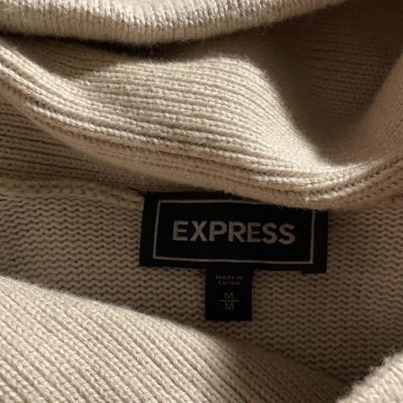 Express Turtleneck Size M, Cream - Picture 2 of 2